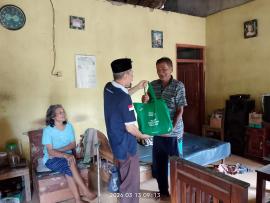 Warga Membutuhkan di Sidoharjo Terima Bantuan Paket Ramadhan Bahagia